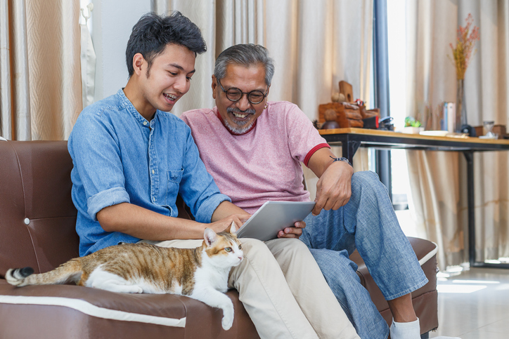 【借力上车】香港“父干”买楼市场有多大？