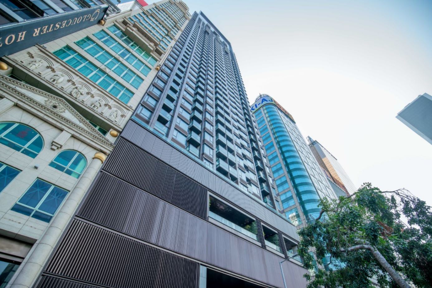 尚匯極高層1房戶享維港煙花景 年輕中環上班族斥3.55萬元承租