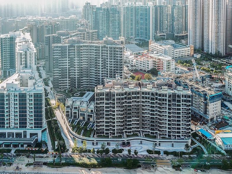 海翩汇中层园景2房户以850万元易手 低于市价10% 原业主帐面获利约263.1万元 升值约44.8%