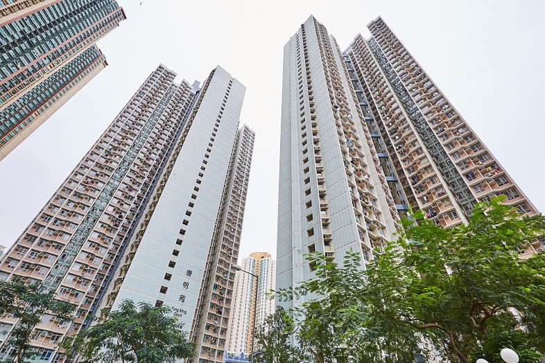 唐明苑中層山景2房戶以低市價5%易手 首置客斥525萬元入市 單位期內升值近1倍