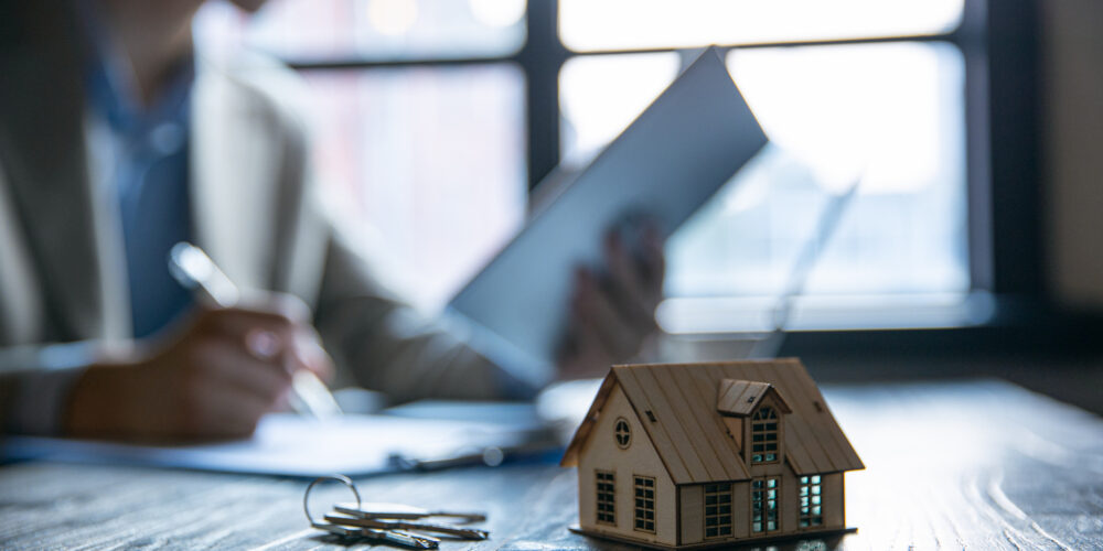 建期按揭放寬2024：放寬至8成按揭、60%供款入息比率