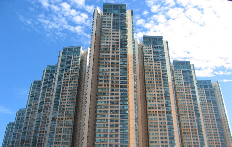 帝柏海灣中層2房戶 家庭客斥2.43萬元成交 業主享回報約5厘