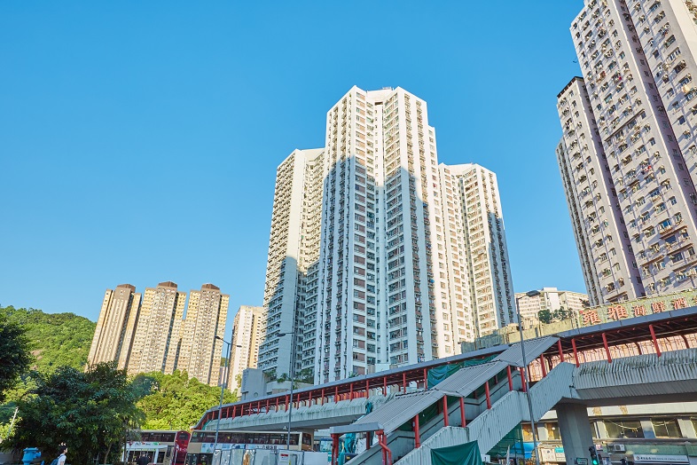 细价楼安基苑“开斋” 上车客自由市场价405万元购两房户 实用呎价直逼万元大关 创屋苑近月新高