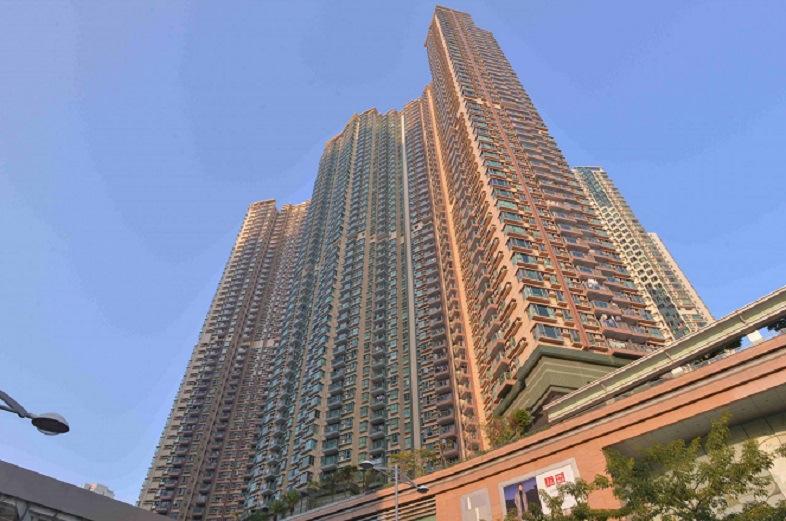 君傲湾高层园景3房户 投资客斥892万元购入 原业主帐面获利约444万元离场 期内升值近1倍