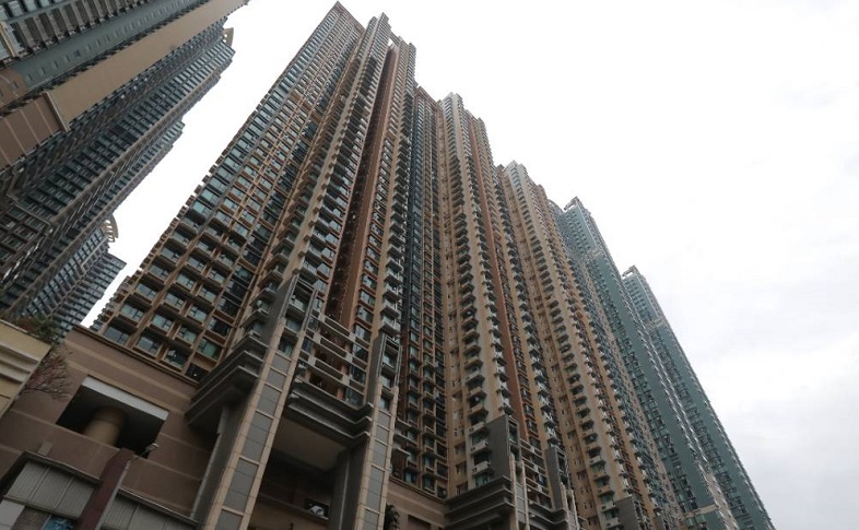 受惠減息及利好政策 昇悅居兩房「則王」755萬火速成交 首置客睇樓一次即拍板