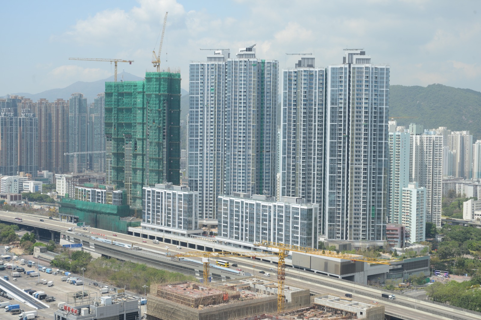 铁路上盖优势吸引外区客 汇玺高层一房2.3万元租出 业主享3.1厘回报