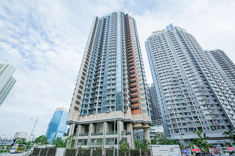 天寰高层2房户月租2.15万元 较市价略低 业主享回报约3.2厘