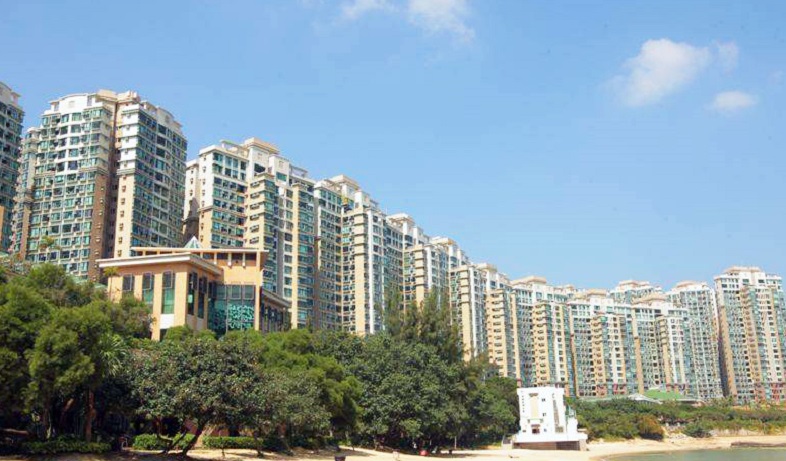 珀丽湾高层三房户 业主即刚收楼即租出 新租客零议价以2.1万元承租 业主享回报4厘